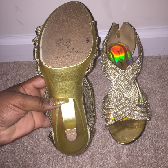 Heels - Picture 3 of 4